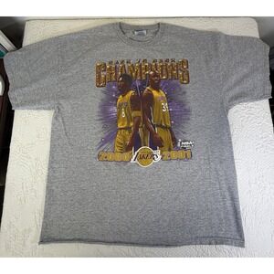Vintage Los Angeles Lakers Back To Back Champions T-Shirt Sz XL 2001 Kobe Shaq